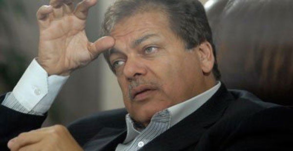 مصر اليوم - إطلاق سراح أبوالعينين بعد احتجازه داخل مكتبه